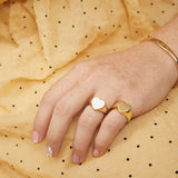 Anillo Jumbo Heart White SOPHIE CROWN