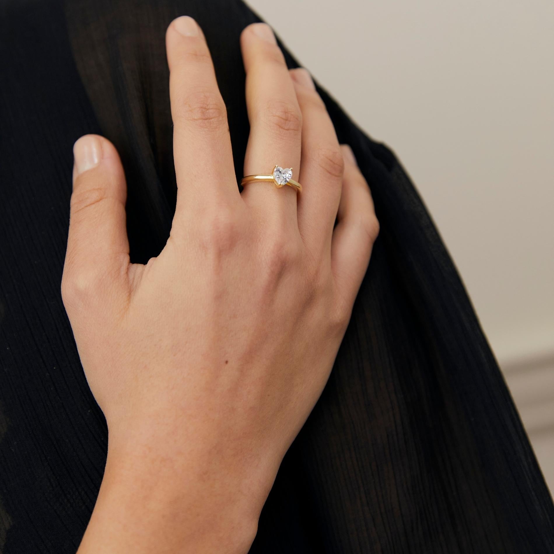 Anillo heart zircon SOPHIE CROWN
