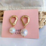 Arete Abolldada mini perla SOPHIE CROWN
