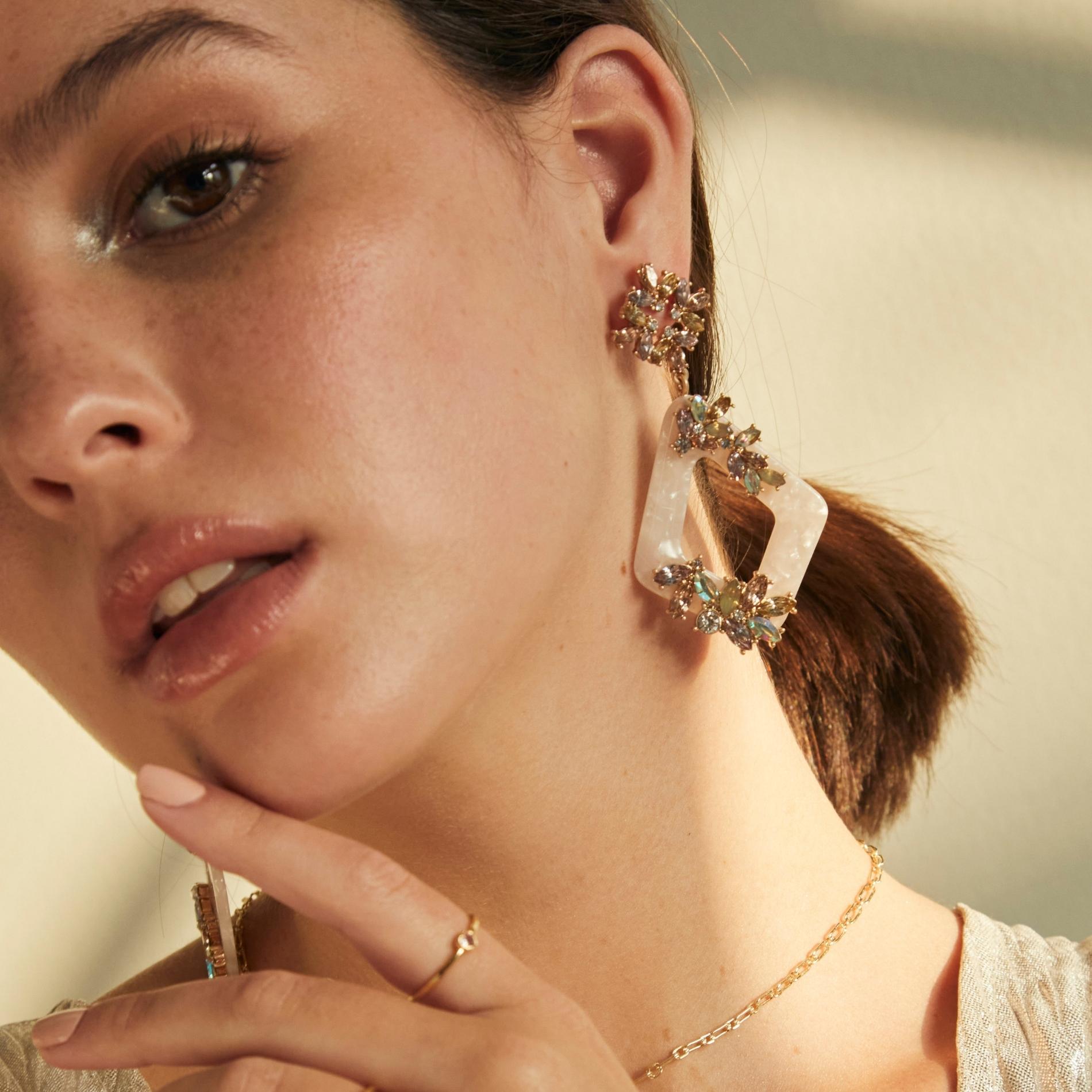 Arete Acrilico Party Cristal Clear SOPHIE CROWN