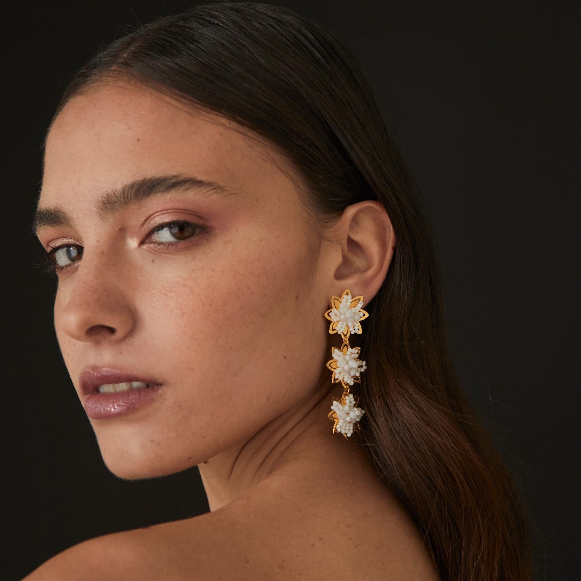 Arete Protea White SOPHIE CROWN