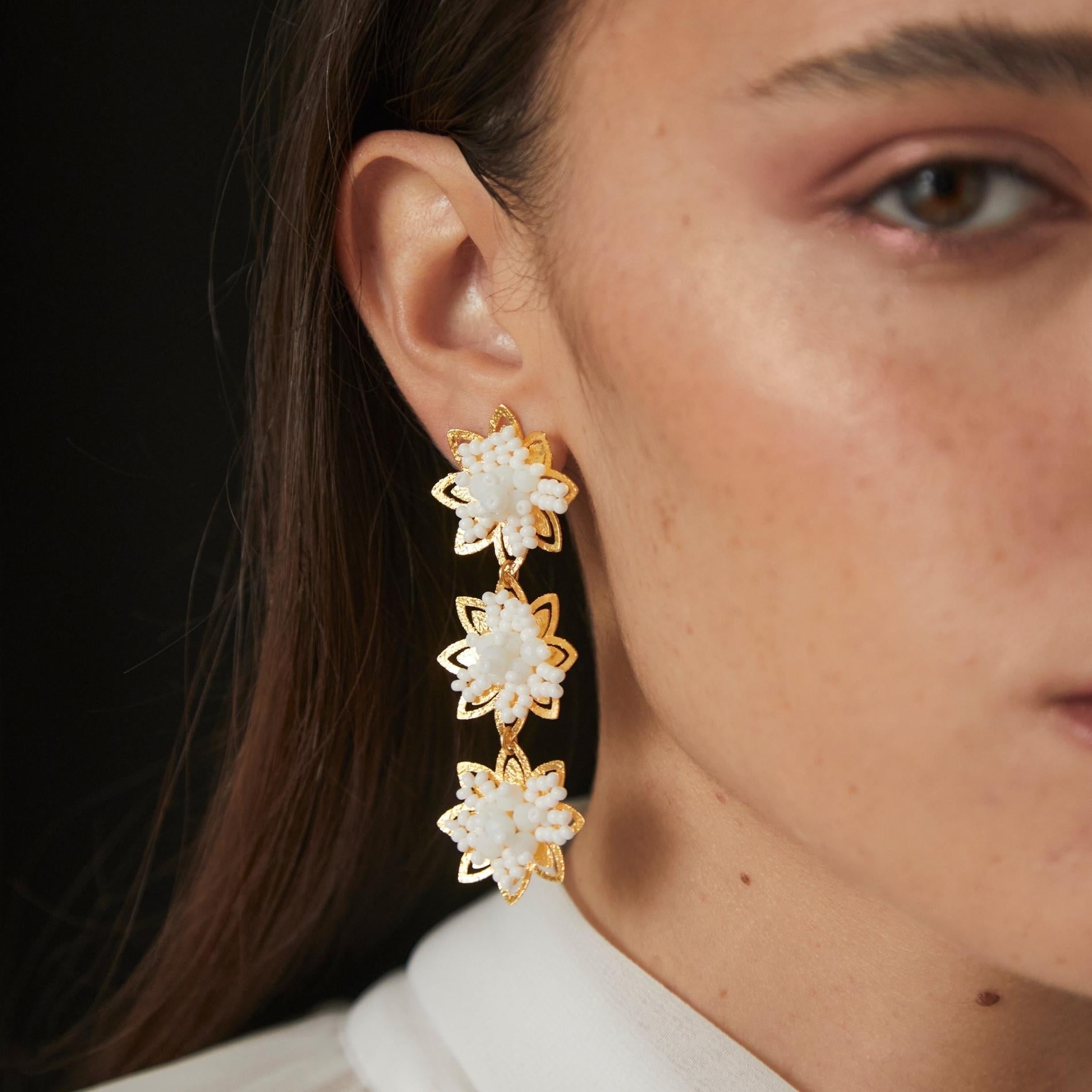 Arete Protea White SOPHIE CROWN