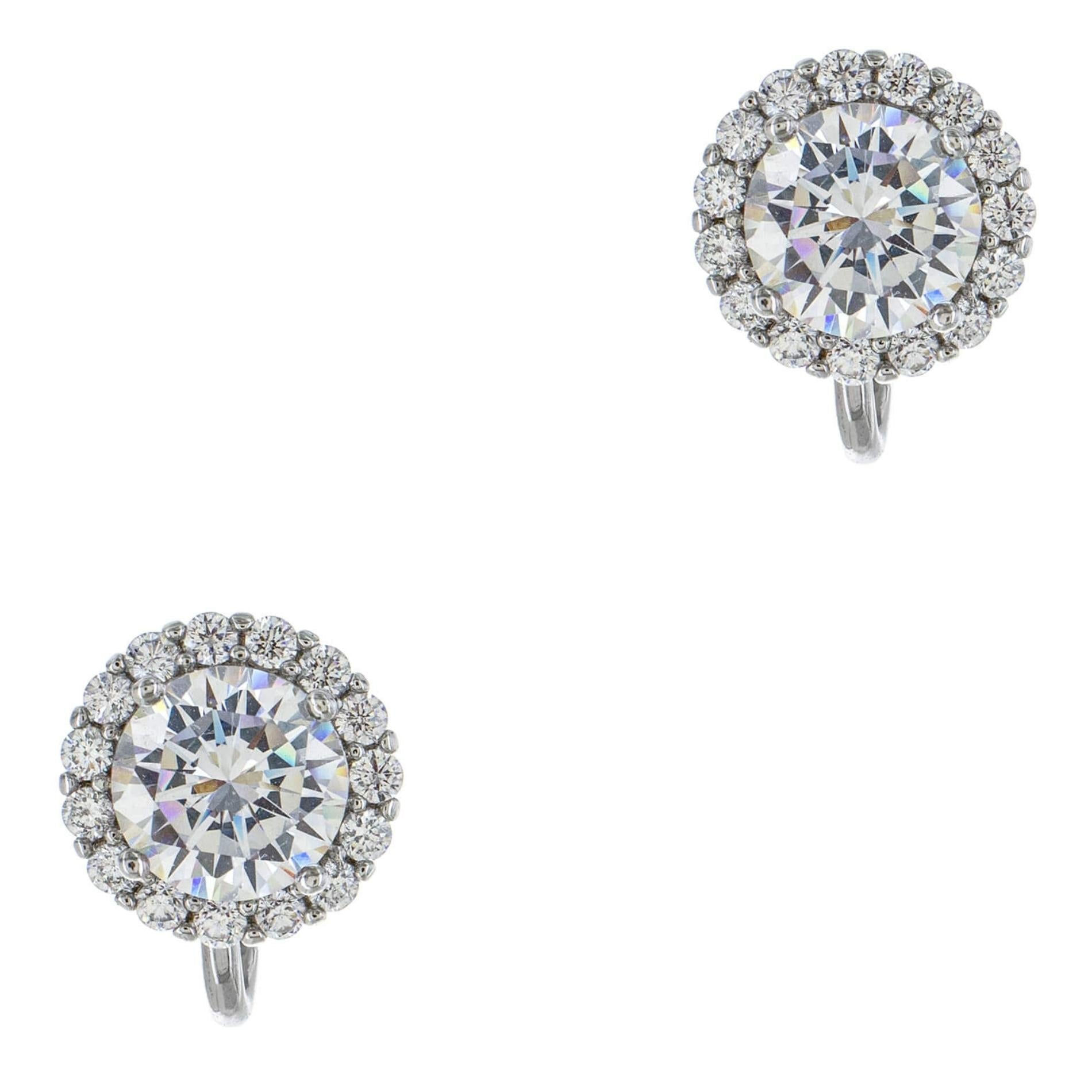 Arete colgante chubby clip SOPHIE CROWN