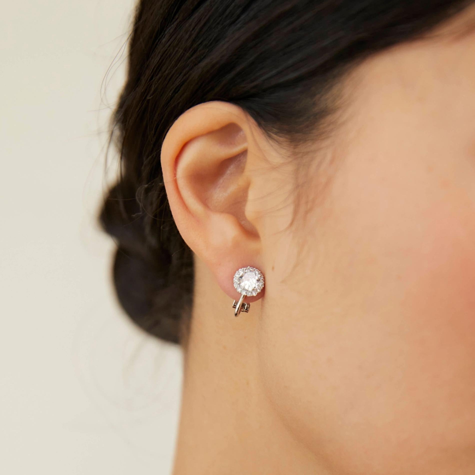 Arete colgante chubby clip SOPHIE CROWN