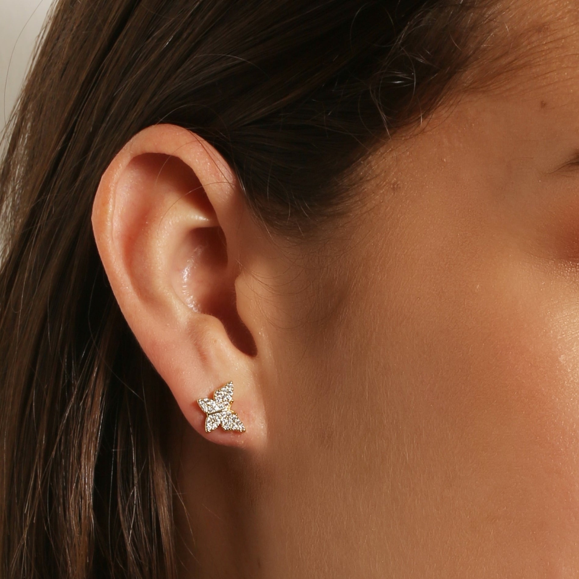 Arete mini butterfly full cristales SOPHIE CROWN