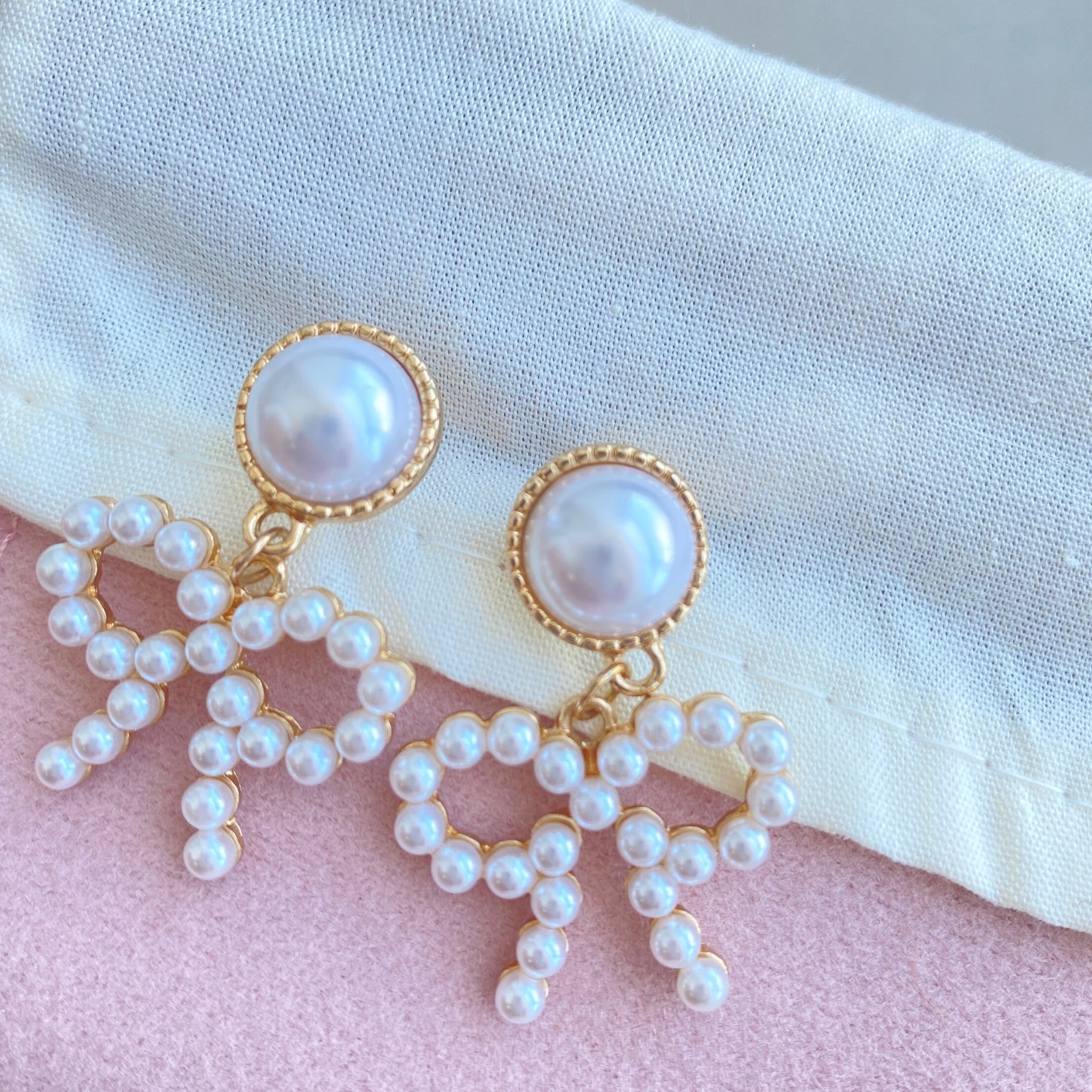 Argolla Perlas Lazo SOPHIE CROWN