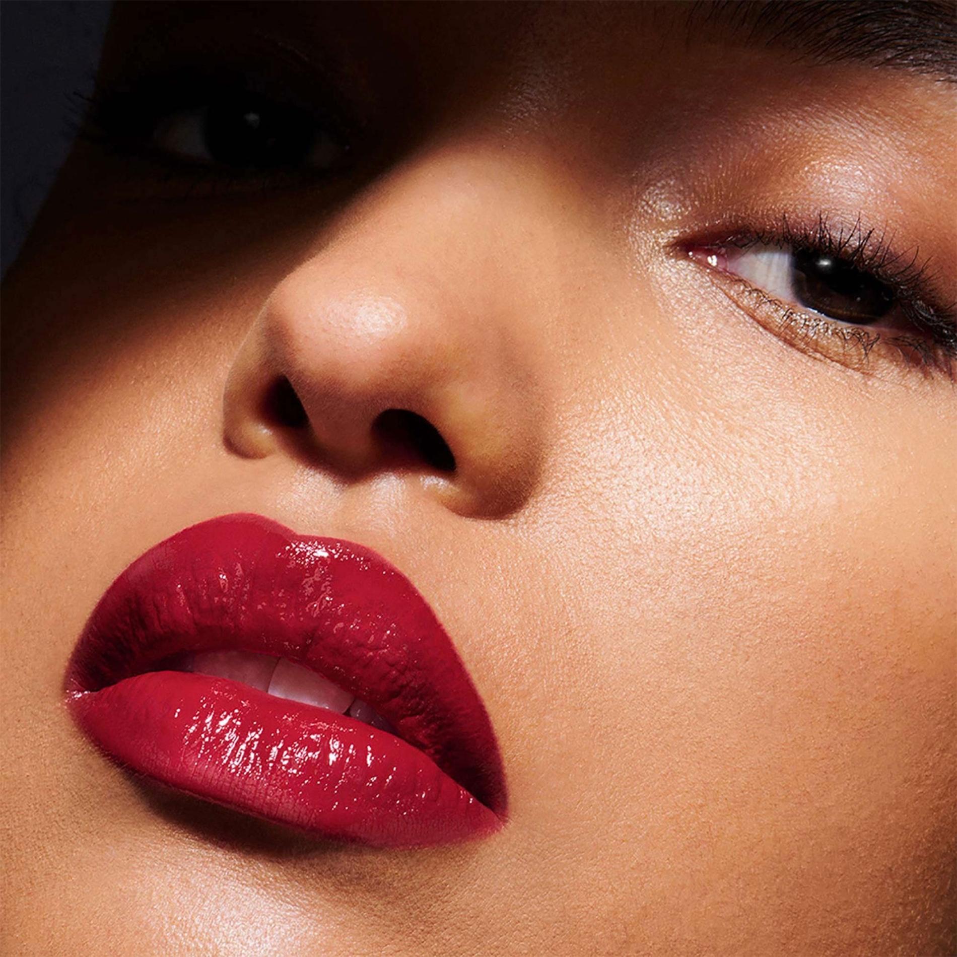 Labial Hidratante Color Genius SOPHIE CROWN