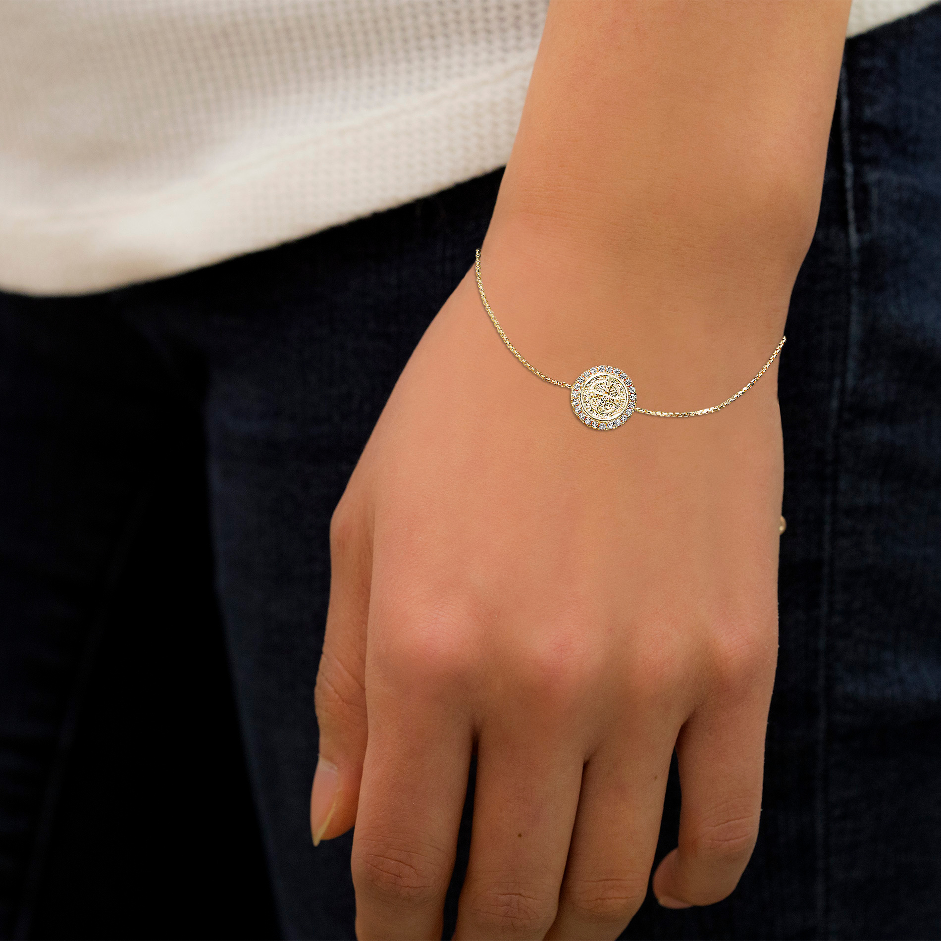 Pulsera Regulable Religiosa SOPHIE CROWN