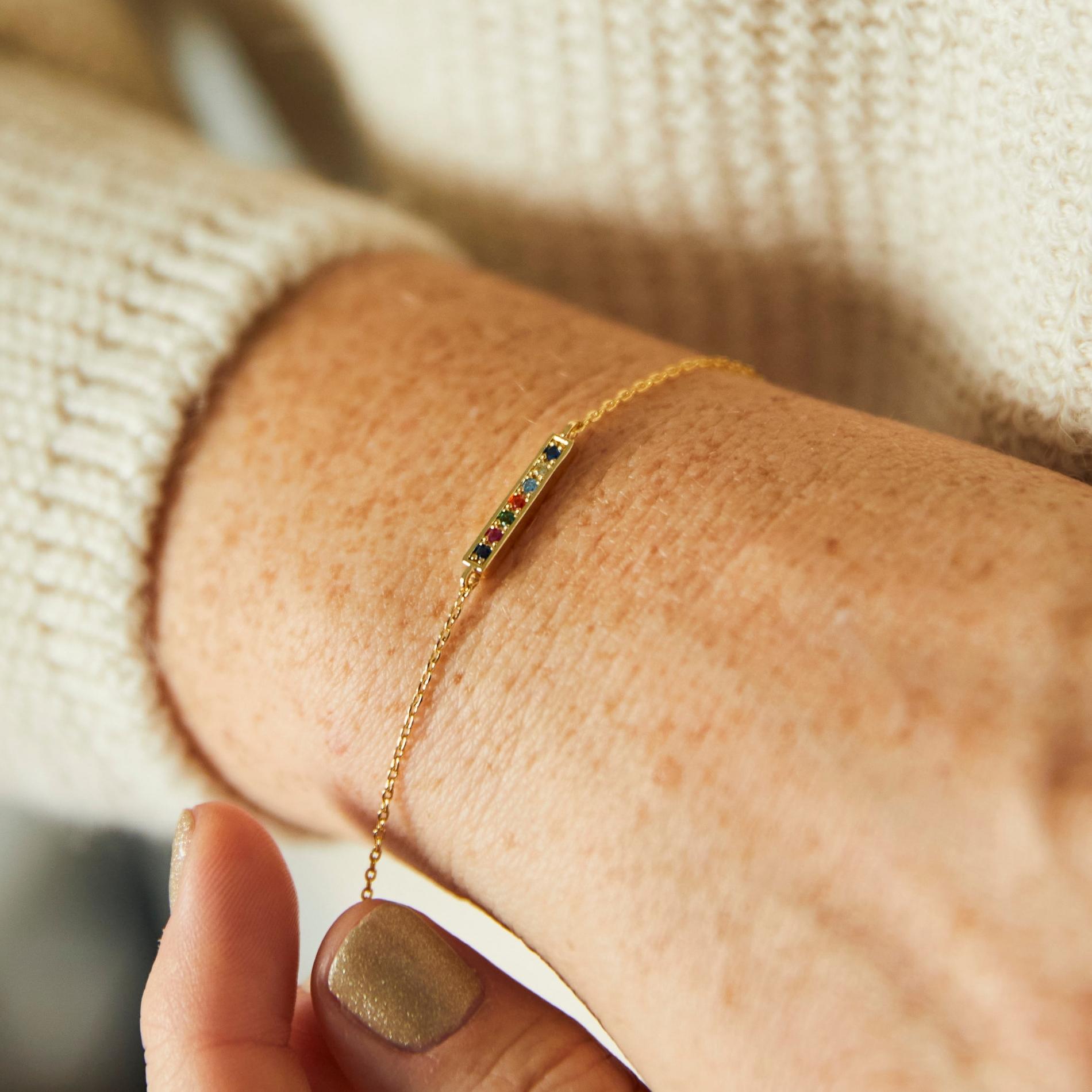 Pulsera barra rainbow SOPHIE CROWN